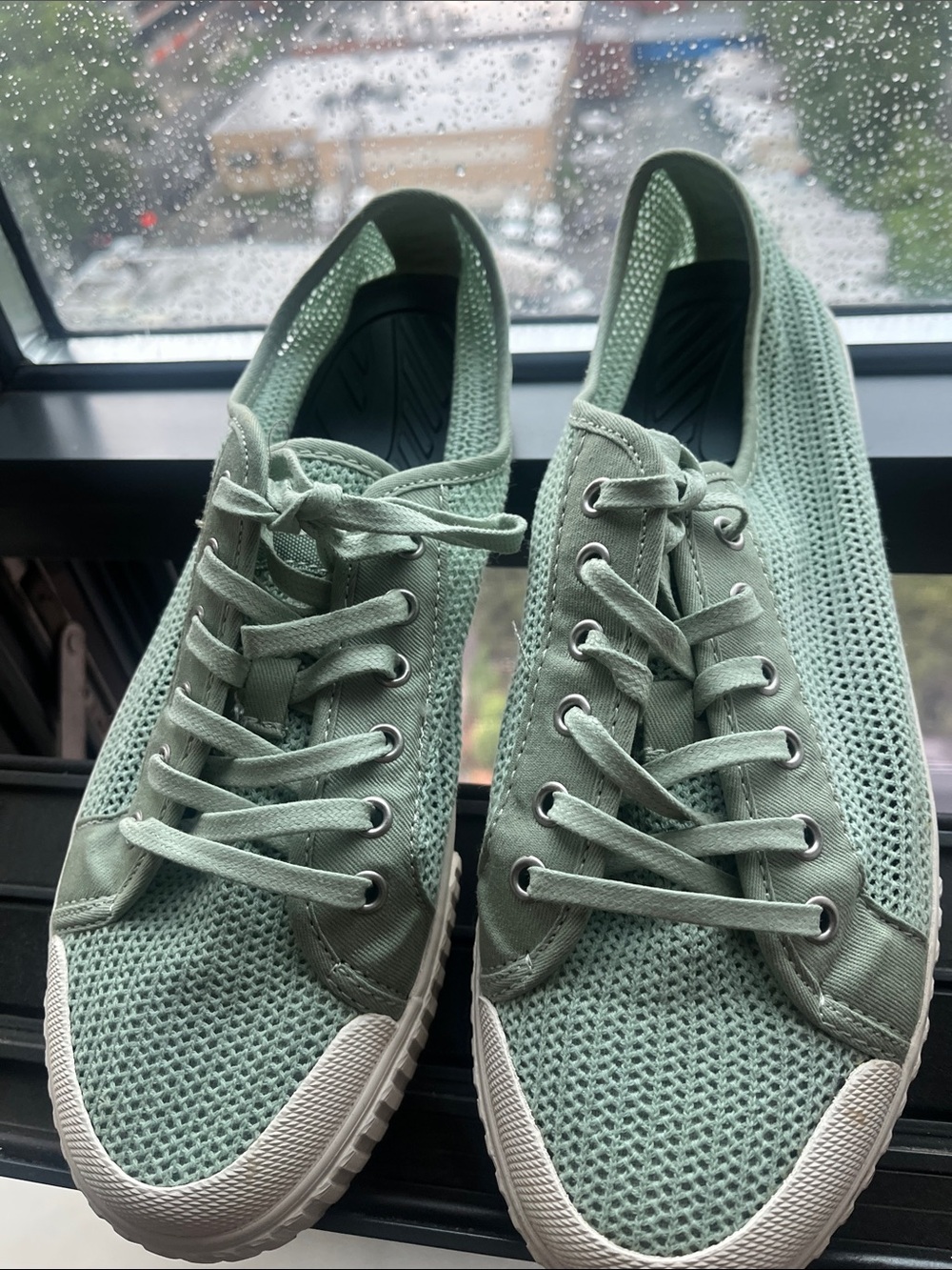 Tretorn Mint Green Knit Slip-On Sneakers